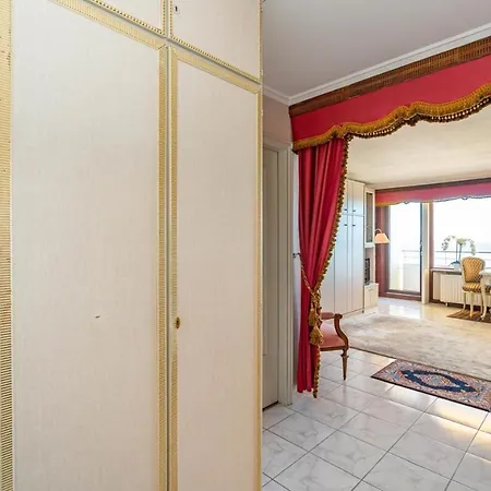 Haus-metropol-97-wb * Vesterland
