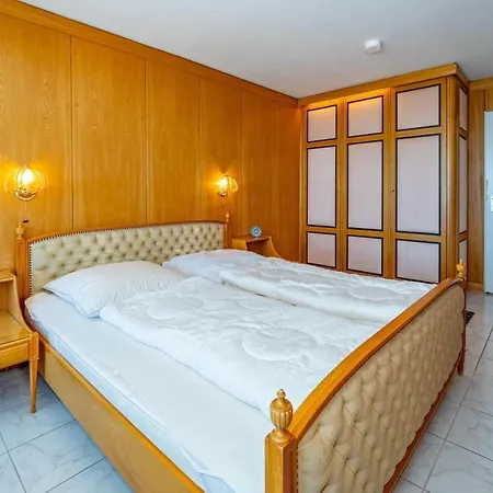 Haus-metropol-97-wb